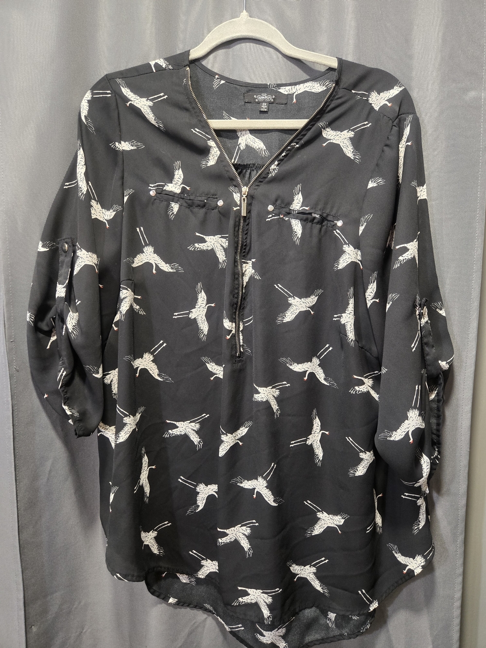 Black Crane-Print Zip-Front Blouse